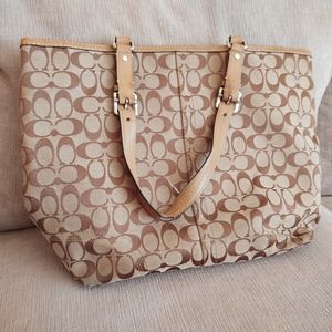 Coach Tote